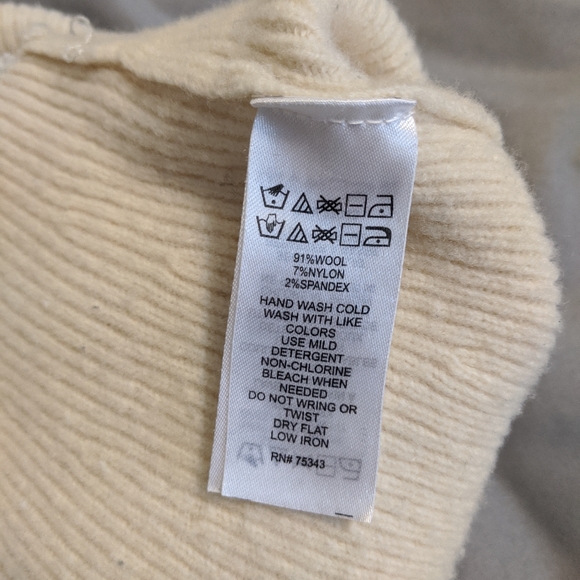 Adrienne Vittadini Wool Ivory Mini Skirt - Picture 5 of 6